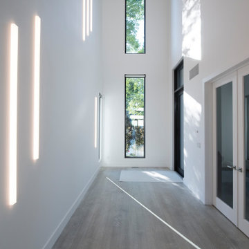 The Lakebreeze // 104 Burnet Street, Oakville