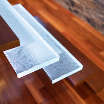Residential glass stair treads