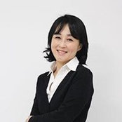 Kate T. Lee's photo