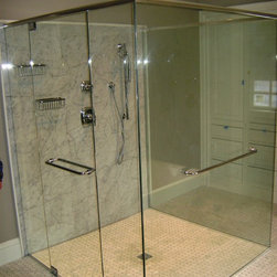 Oasis Custom Frameless - Showerheads And Body Sprays