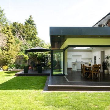 Large cantilevered extension in Beckenham