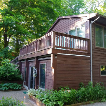 3-Season's Room with Security Screens Deck Addition