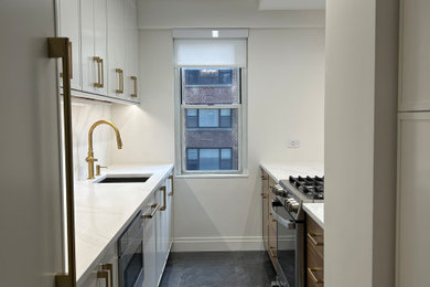 Kitchen - kitchen idea in New York