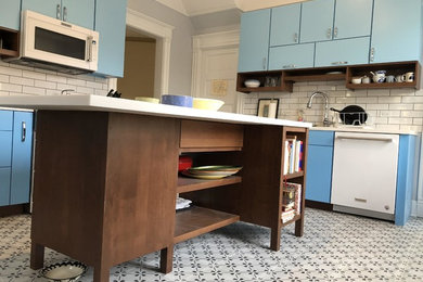Inspiration for a 1960s home design remodel in Chicago