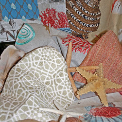 WORK IN PROGRESS_THINGS WE LOVE! - Products