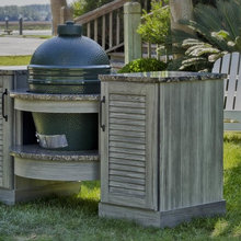 Outdoor Kitchen cabinets and counters