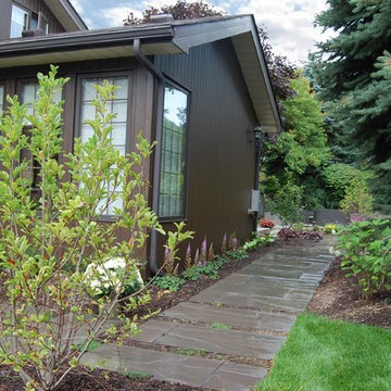 Square cut stepping stone path