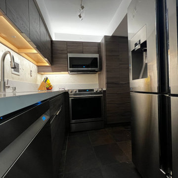 Modern Kitchen Remodel Done With Cabinet Refacing