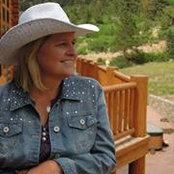Colleen Millard's photo