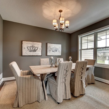 Dining Room – Emerald Falls – 2014 Spring Parade