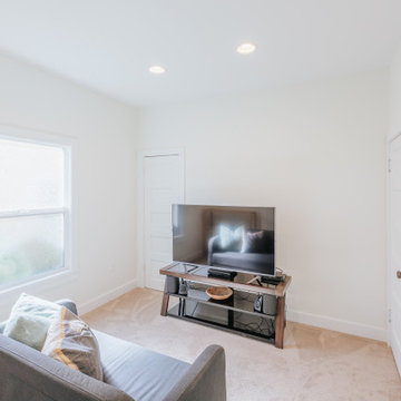 Northeast Portland Aging in Place Bedroom