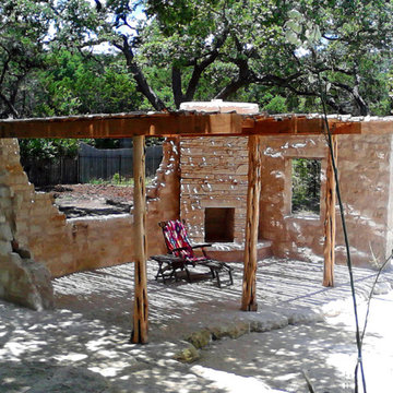 Las Ruinas Custom Pool