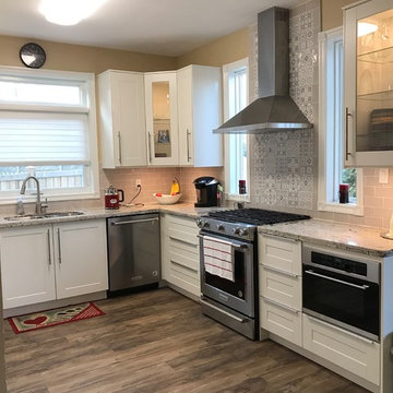 U-shaped 9'x7'x8' IKEA kitchne. Grimslov off-white IKEA finish
