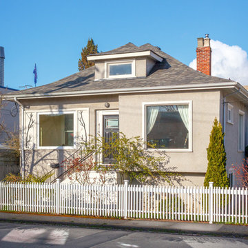 414 Russell Street - $729,999 - 415905