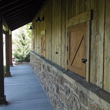 Mapleton Barn and Garage