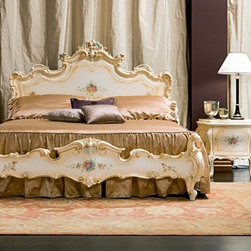 Silik - Platform Beds