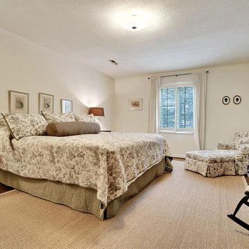 Shetland Court, Creekside