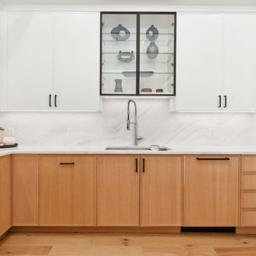 Airy Kitchen and Living Room