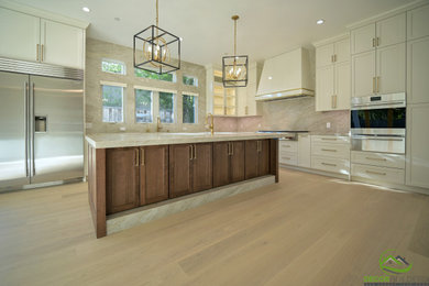 Kitchen photo in San Francisco