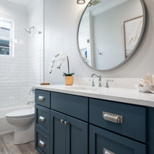Beach house ground floor bath