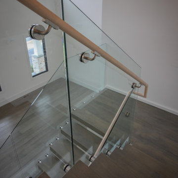 Project #80 | Mono-Beam Staircase with Glass Panels