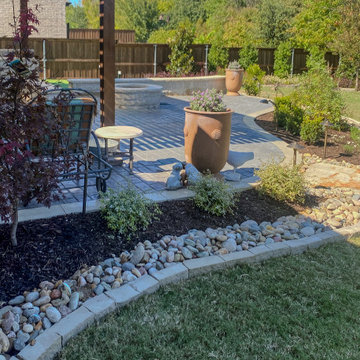 The Ultimate Golfer’s Retreat: Custom Putting Green & Entertainment Oasis