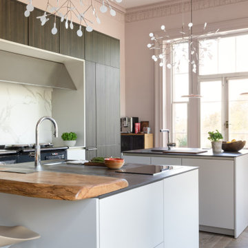 Contemporary Kitchen