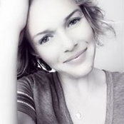 Cindy James's photo