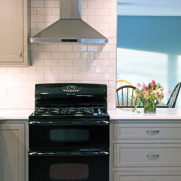 Gray Painted Transitional Kitchen with Peninsula