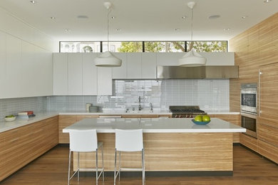 Inspiration for a contemporary kitchen remodel in San Francisco
