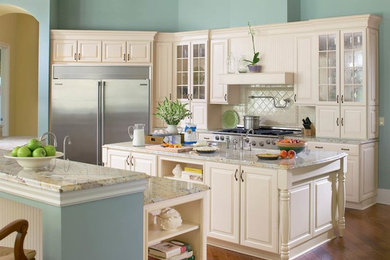 Kitchen - shabby-chic style kitchen idea in Phoenix