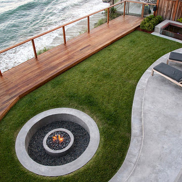 Cantilevered Deck + Lawn