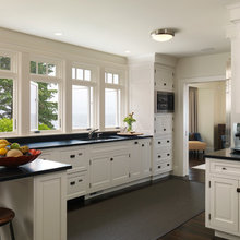 white and black countertops