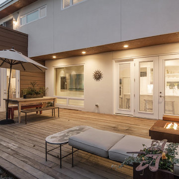 My Houzz: Contemporary Home Hugs a Central Courtyard