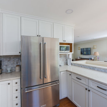 White Kitchen
