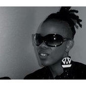 Foto de Thuli Mlambo-James