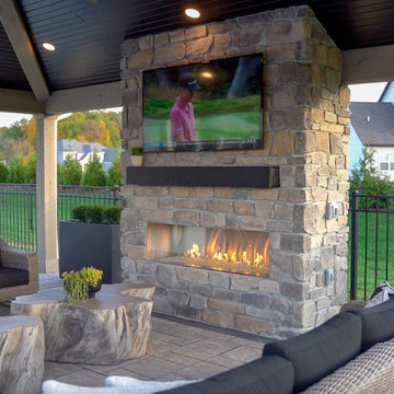 Wadsworth Structure, Fireplace, Outdoor Kitchen and Patio Project