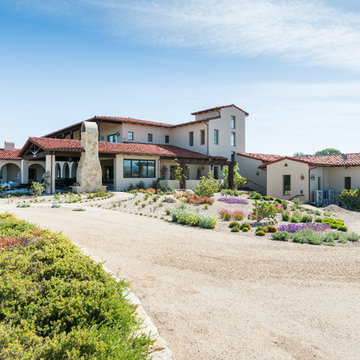 Castillo Residence