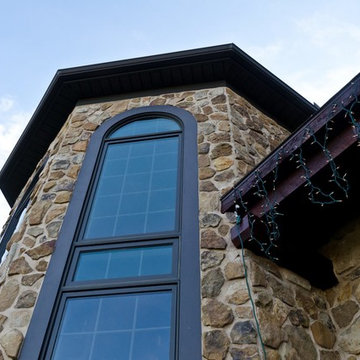 Warm Tutor Stone with a Non-traditional Front