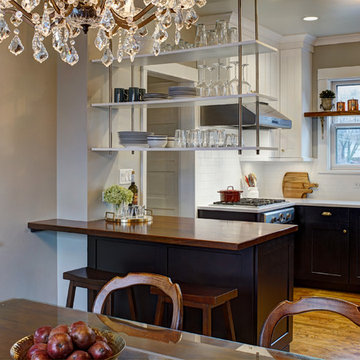 Small yet Functional Vintage Kitchen