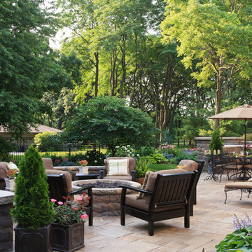 Custom Design Build Paver Patio / Landscaping