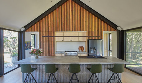 Room of the Week: A Kitchen Reflects its Setting Among Gum Trees