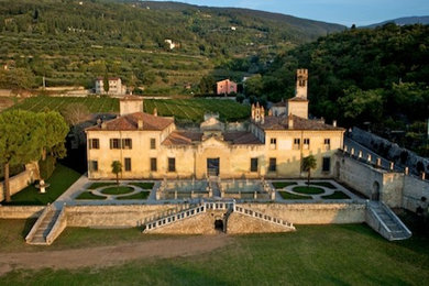 Ispirazione per la facciata di una casa classica