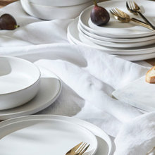 A Nature-inspired Tablescape
