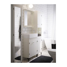 Downstairs bathroom