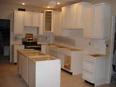 need Pics of 14ft wide kitchen.. please