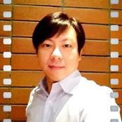 Alex Yangs foto