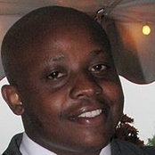Ash Gwaku's photo
