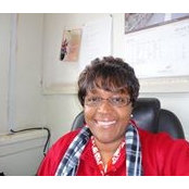 Carol Mbutura's photo