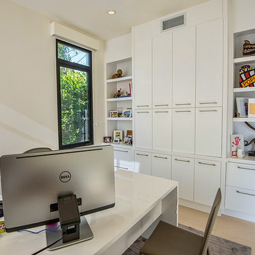Brentwood Contemporary
